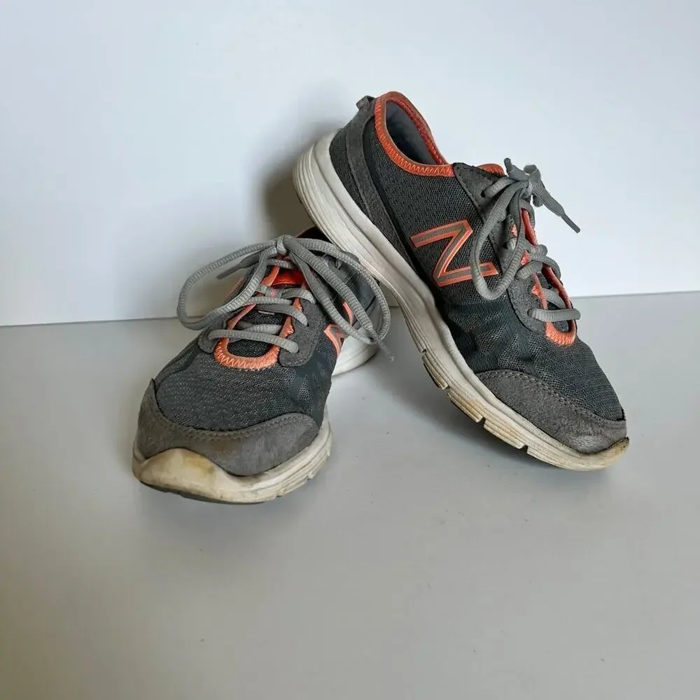 NEW BALANCE 511 Running Shoe, Gray & Peach, Women's size 7